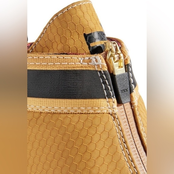 Timberland New Size 7 Heritage 6 Inch Front Zip Toe Bumper Boot Wheat Nubuck - Picture 3 of 12